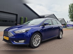 Ford Focus Wagon - 1.0 First Edition PSENSOR NAVI CRUISE 2 X SLEUTELS