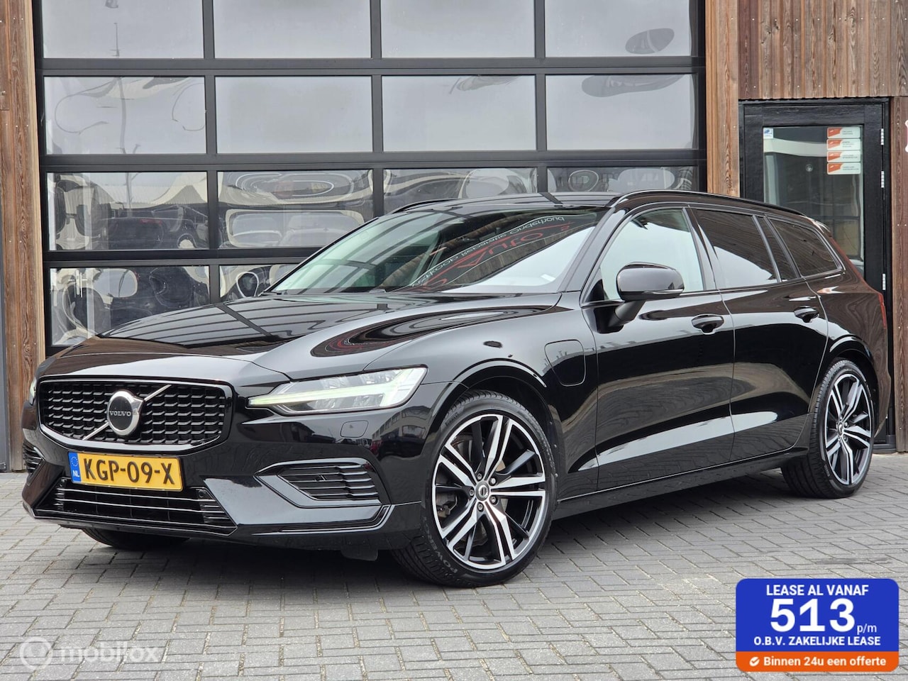 Volvo V60 - 2.0 T6 PLUG-IN HYBRID AWD LONG RANGE 350PK R-DESIGN - AutoWereld.nl