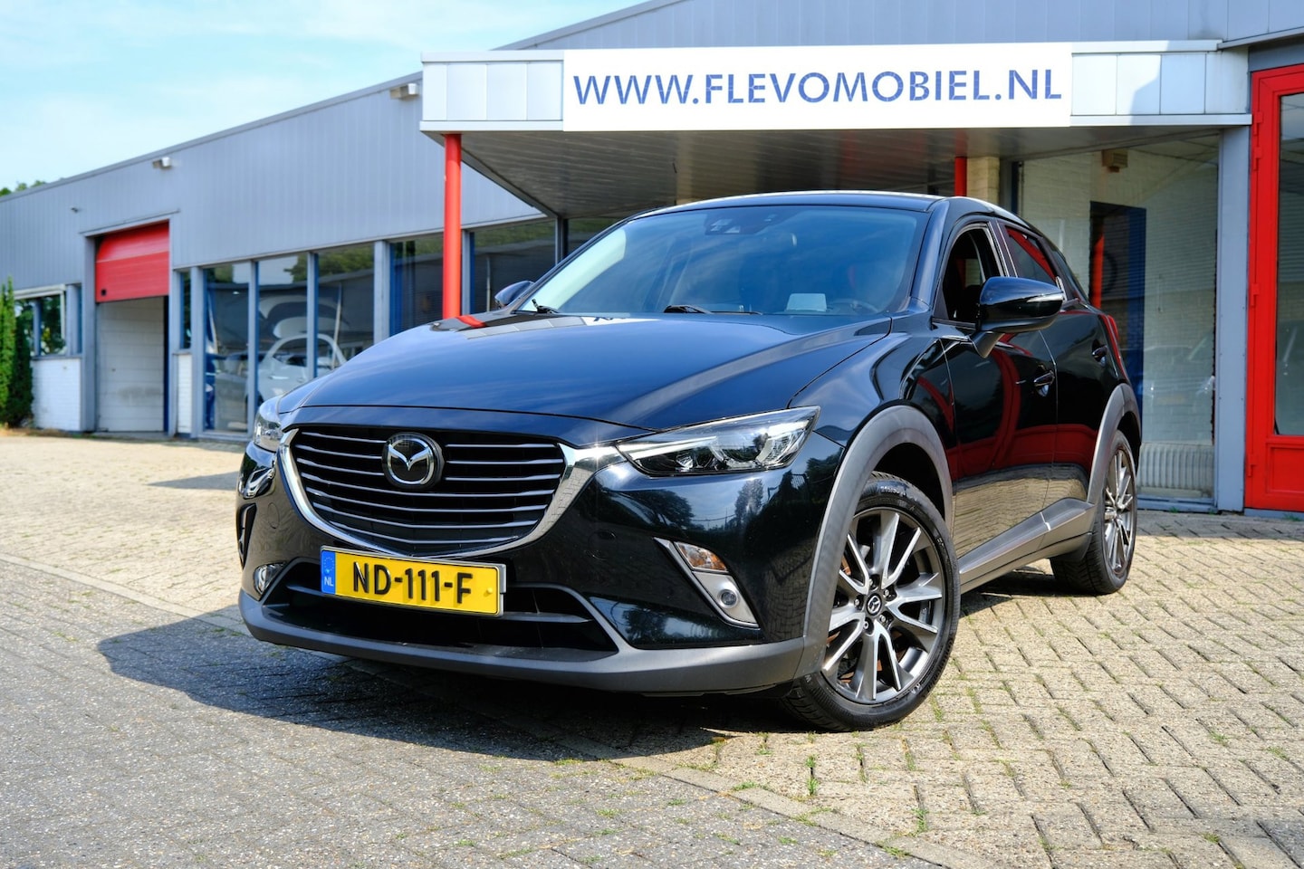 Mazda CX-3 - 2.0 SkyActiv-G 120 GT-M Navi|LED|Half Leder|BOSE|HUD|LMV - AutoWereld.nl