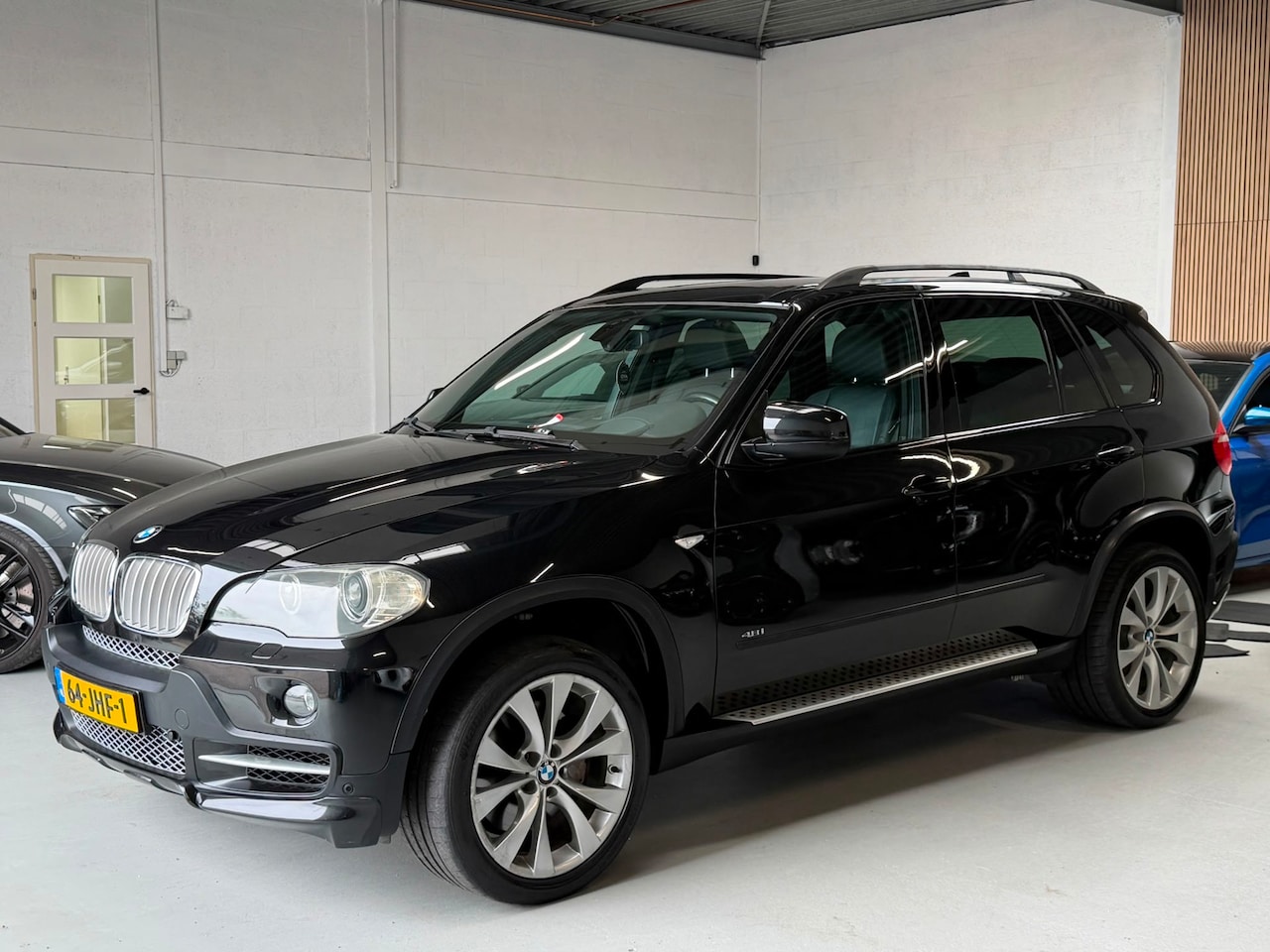 BMW X5 - XDrive48i High Executive | PANO | 7P | NAVI | HEAD UP DISPLAY - AutoWereld.nl