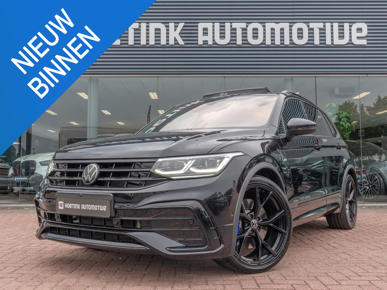 Volkswagen Tiguan - 1.4 TSI eHybrid R-Line Business+ | IQ-Light | Pano | Eerste eigenaar - AutoWereld.nl