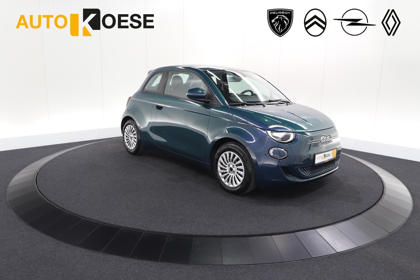 Fiat 500 - Urban 42 kWh | 96,9% SOH | 3 Fase Laadfunctie | Camera | Apple Carplay | Parkeersensoren - AutoWereld.nl