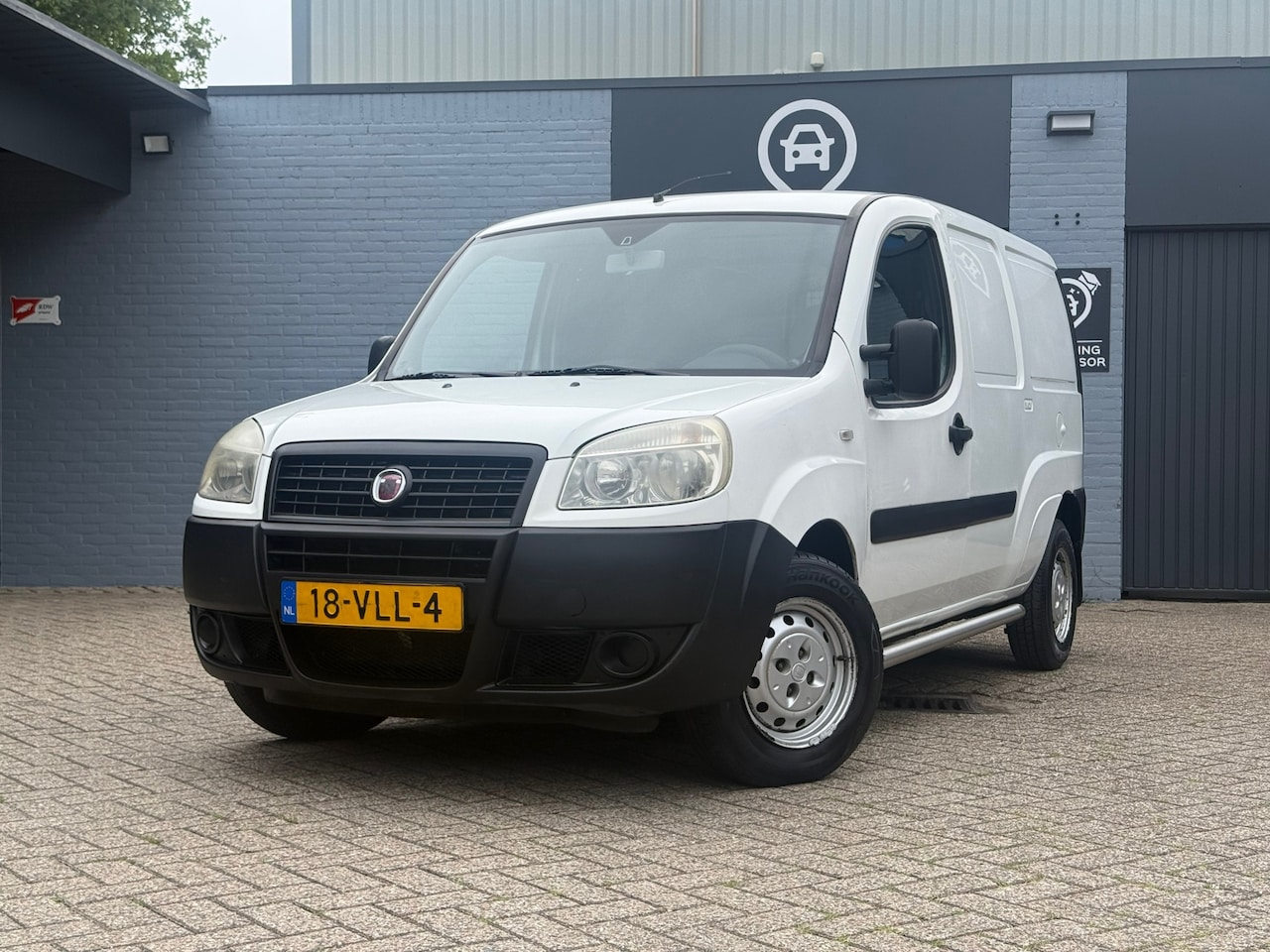 Fiat Doblò - 1.4 L2H1 Maxi | PDC | Trekhaak | Marge | NAP - AutoWereld.nl