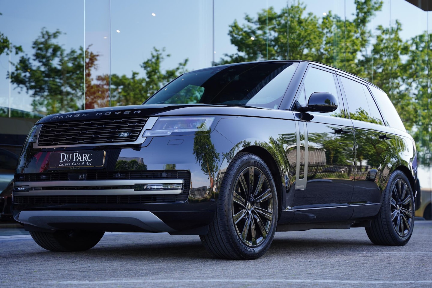 Land Rover Range Rover - P 550 E Autobiography / Massage Stoelen / Head Up / Panoramadak - AutoWereld.nl