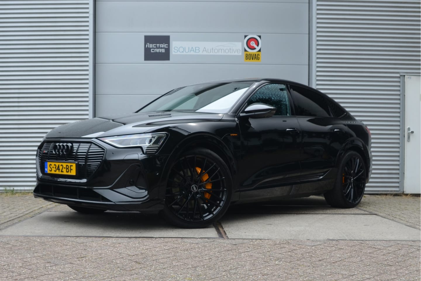 Audi e-tron Sportback - 55 quattro S edition 95 kWh 23" Alu, Pano, HUD, S-line - AutoWereld.nl