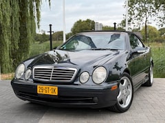Mercedes-Benz CLK-klasse Cabrio - 430 V8 AMG / AUT / CLIMA / CRUISE / LEDER