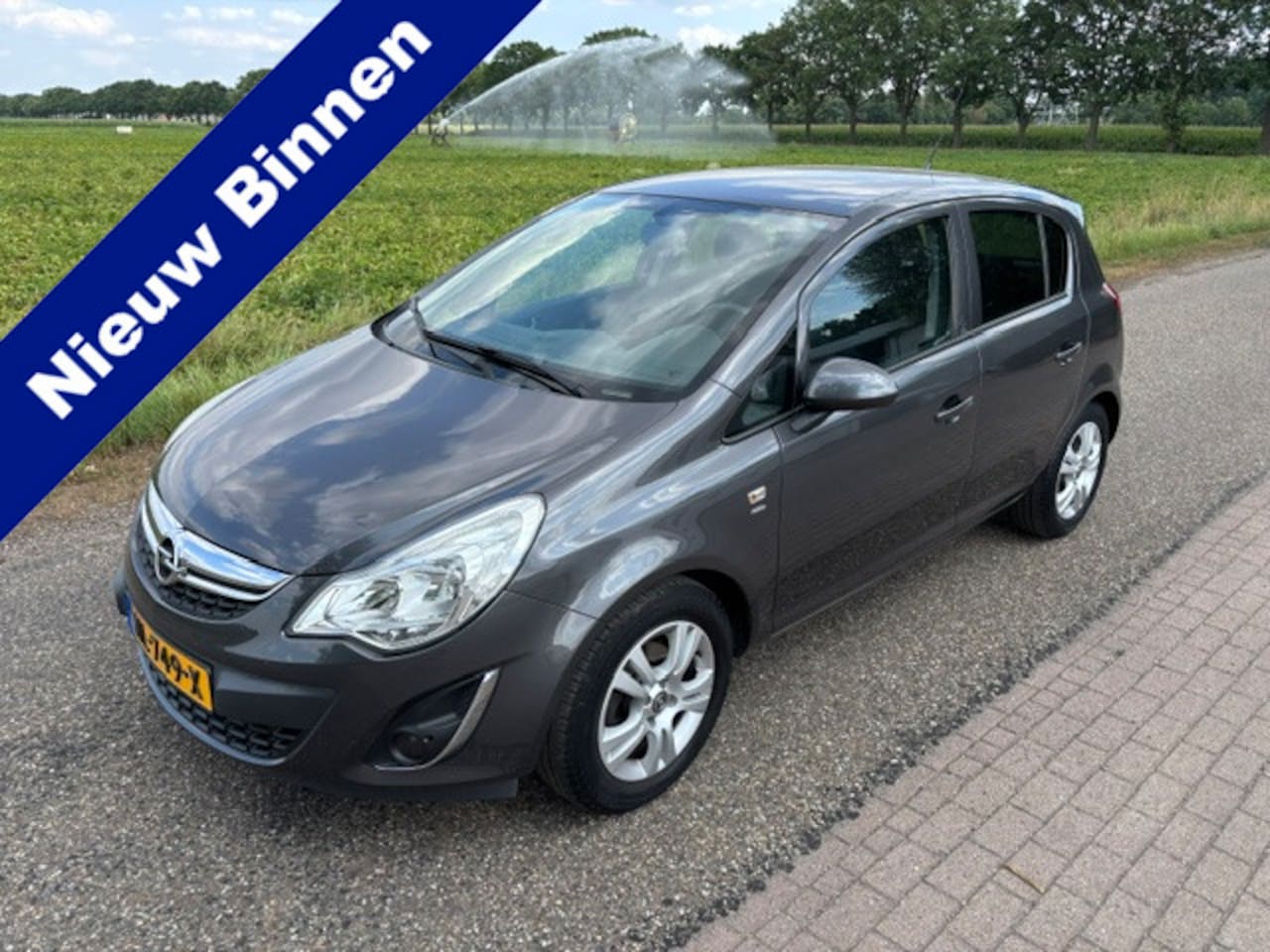 Opel Corsa - 1.2 EcoFlex Selection 5 deurs 2011 Airco 89510 km !!! - AutoWereld.nl