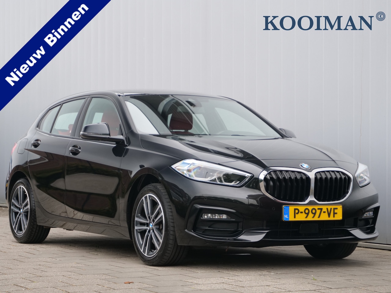 BMW 1-serie - 118i Business Edition 136 Pk Automaat Navi / DAB / Apple Carplay / Leer / M-pakket - AutoWereld.nl