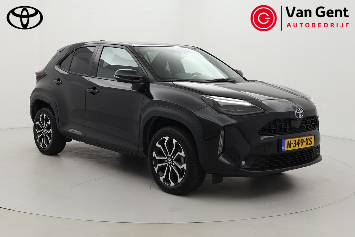 Toyota Yaris Cross - 1.5 Hybrid First Edition | Apple Carplay / Android Auto | Adaptive Cruise | Full LED | Key - AutoWereld.nl