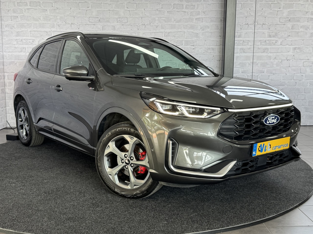 Ford Kuga - 2.5 PHEV ST-Line X Pano HUD Trekhaak - AutoWereld.nl