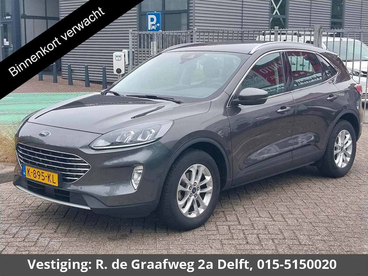 Ford Kuga - 1.5 EcoBoost Titanium | Stuur-& Stoelverwarming | Navigatie | Trekhaak | Camera | Climate - AutoWereld.nl