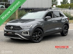 Volkswagen T-Roc - 1.5 TSI DSG PANO IQ LANE KEYLESS TREKHAAK