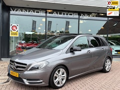 Mercedes-Benz B-klasse - 180 Ambition Panorama Navi Cruise Park.Sens Trekhaak NL-Auto NAP Dealeronderhouden