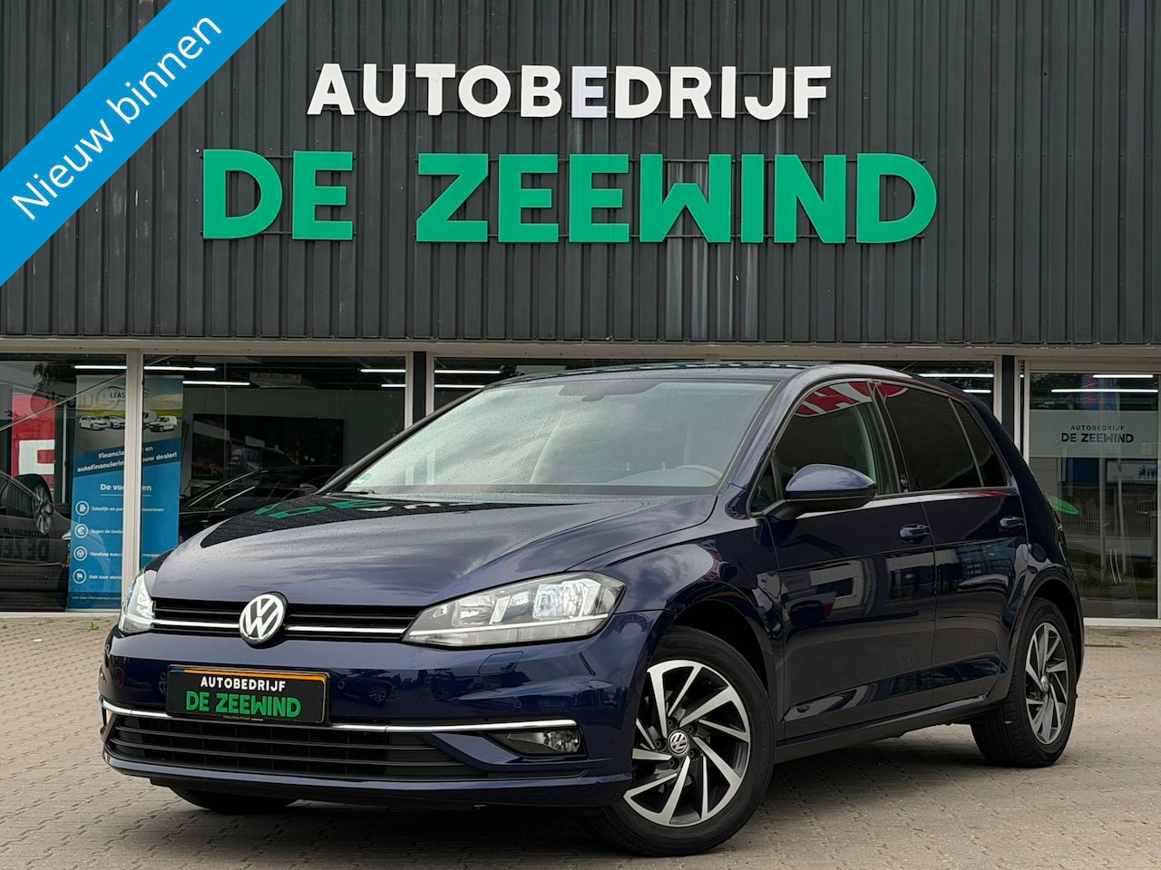 Volkswagen Golf - 1.0 TSI Sound|Apple carplay|Dynamische achterlicht - AutoWereld.nl