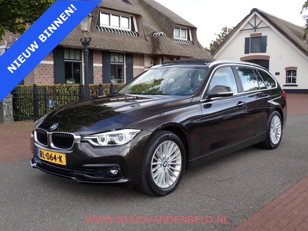 BMW 3-serie Touring - 320i High-Exe TREKHAAK / HEAD-UP / CARPLAY / SCHUIF-KANTELDAK - AutoWereld.nl