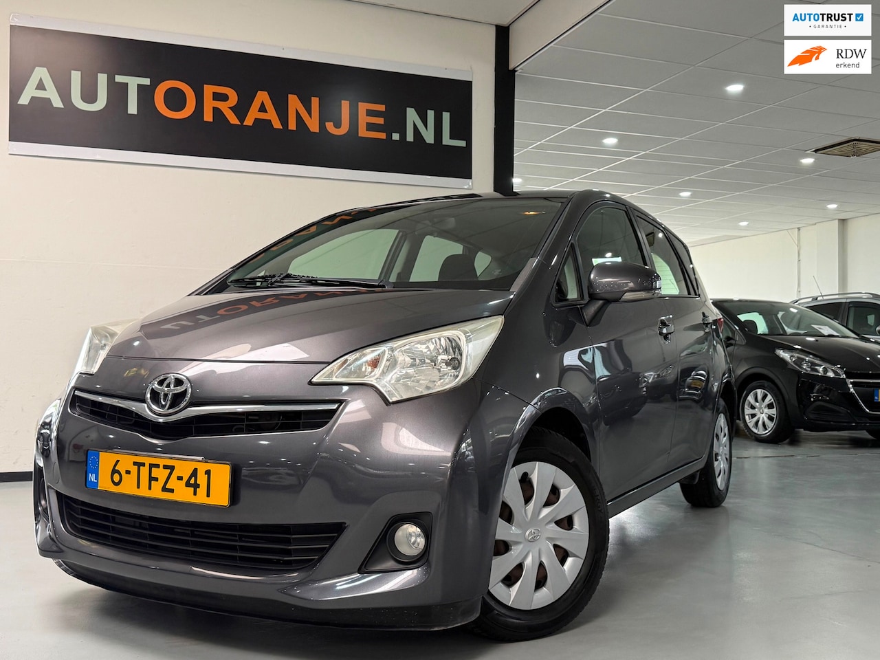 Toyota Verso S - 1.3 VVT-i Comfort Plus-Volledig Onderhouden!! - AutoWereld.nl