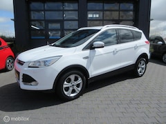 Ford Kuga - 1.6 Titanium 126dkm Airco Cruise Trekhaak 2000KG