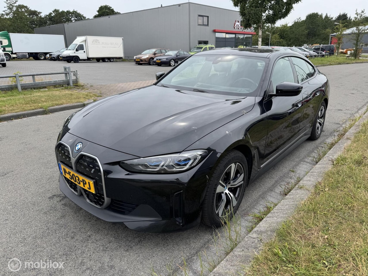 BMW i4 - eDrive40 84 kWh Eletric Motor Defect - AutoWereld.nl
