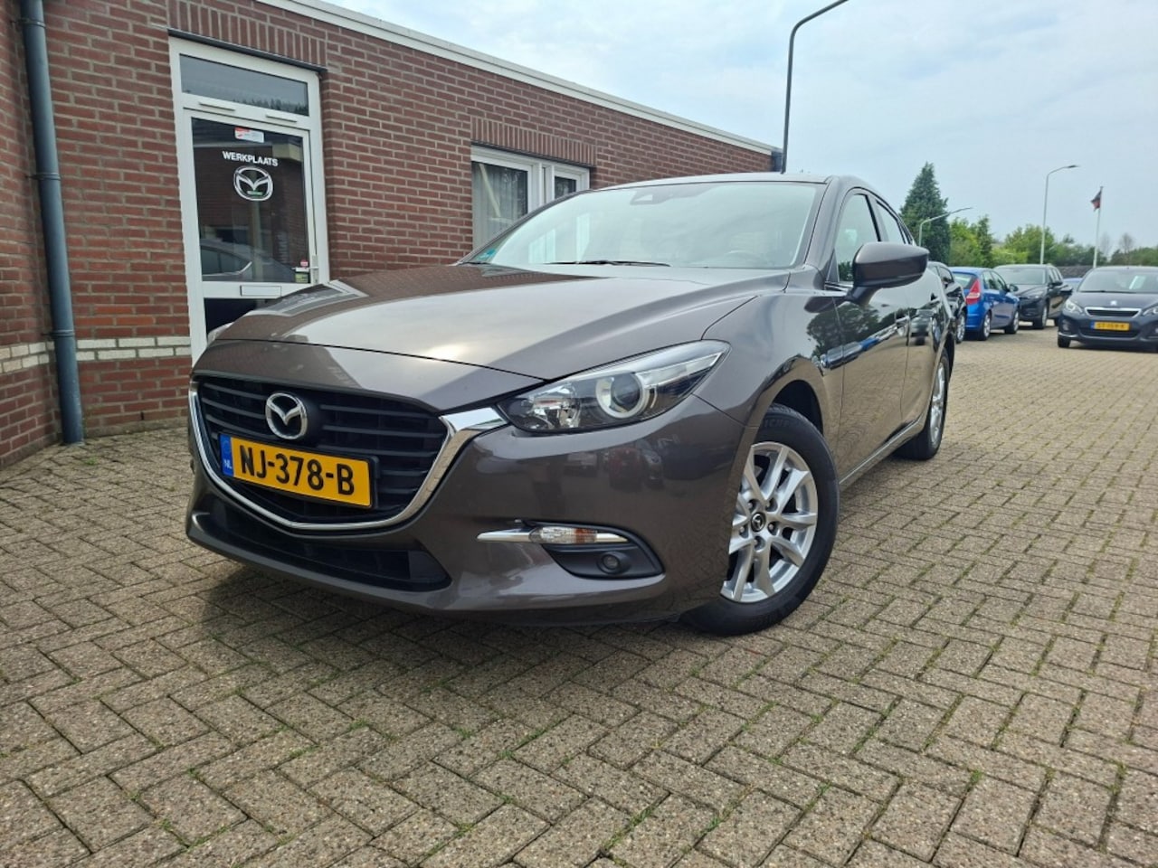 Mazda 3 - 2.0 S.A. 120 TS - AutoWereld.nl