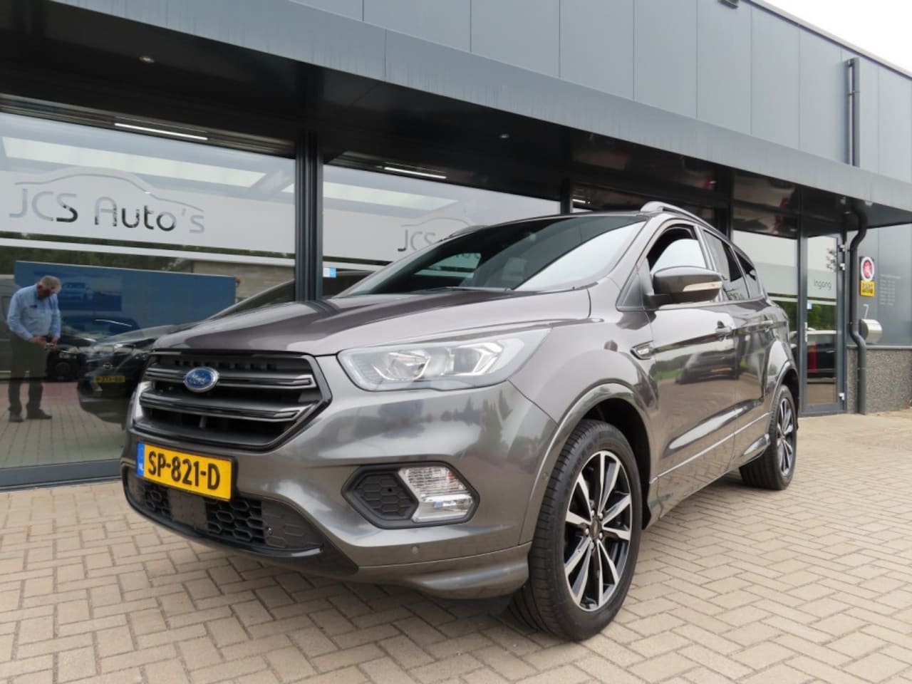 Ford Kuga - 1.5 EcoBoost ST Line Ecc Navi Trekhaak 18 Inch 2018 - AutoWereld.nl