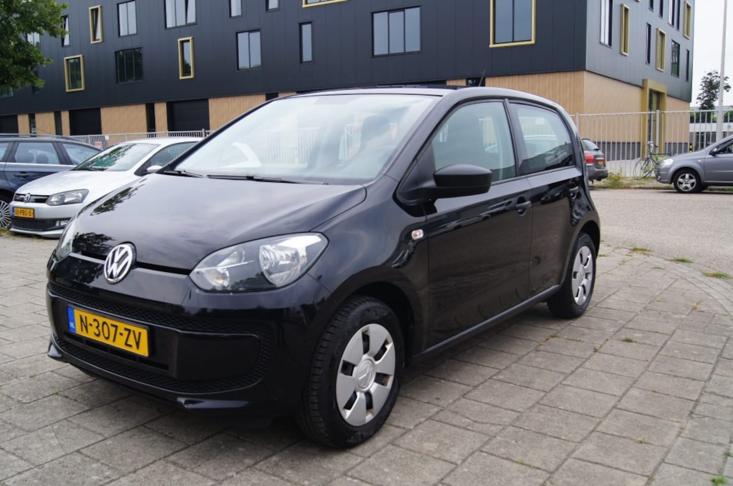 Volkswagen Up! - 1.0 take up! 1.0 TAKE UP! - AutoWereld.nl