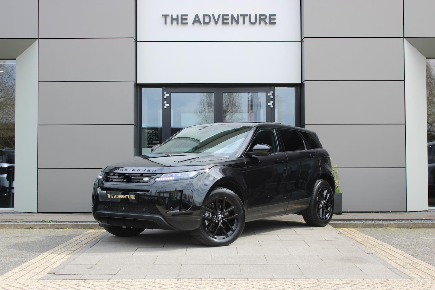 Land Rover Range Rover Evoque - P270e S | Surround Camera | Pano | Stoelverwarming - AutoWereld.nl