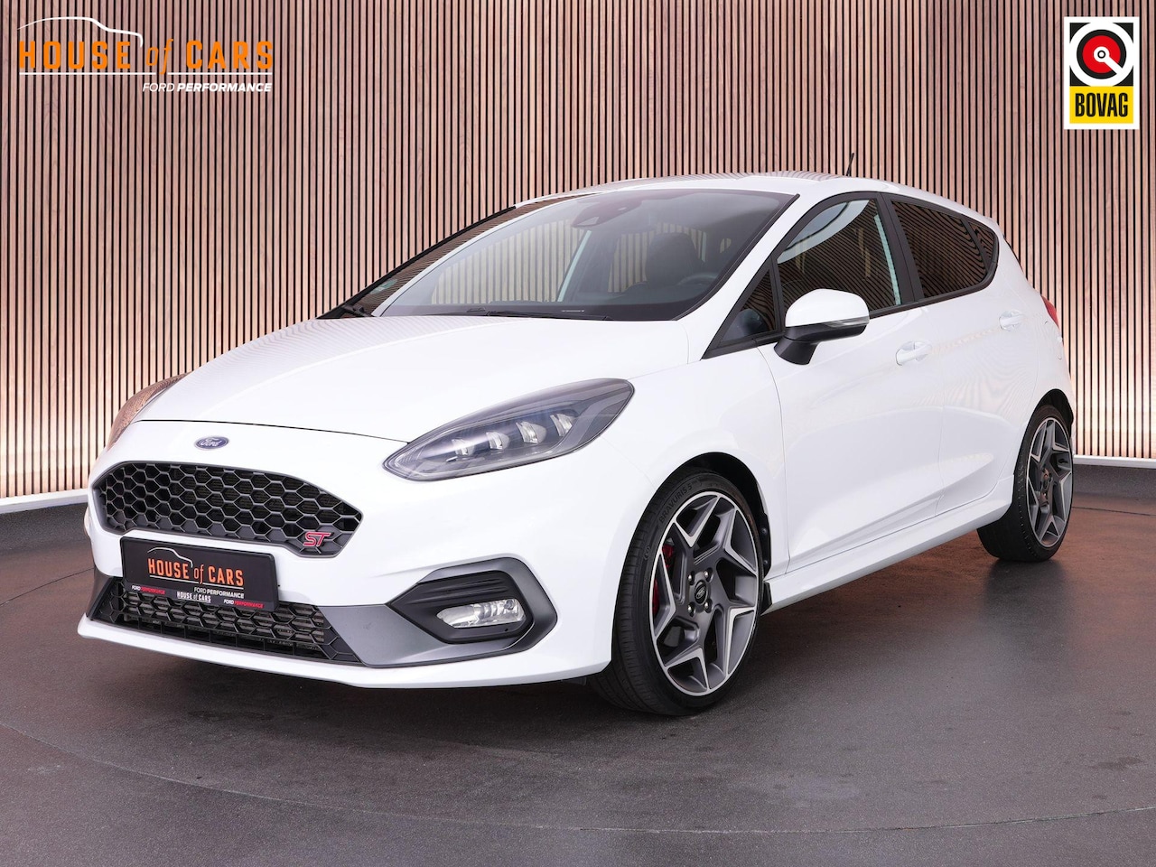 Ford Fiesta - ST-3 1.5 200pk |B&O|Apple Carplay|LED-koplampen|Keyless|winterpack|cruise control|parkeers - AutoWereld.nl