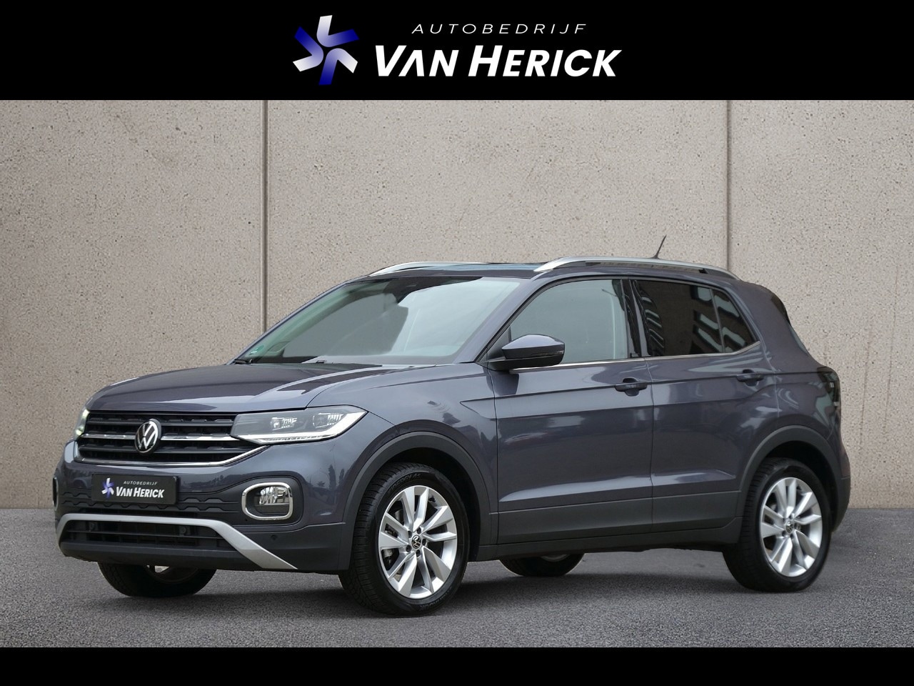 Volkswagen T-Cross - 1.0 TSI Style Automaat | Navigatie | ACC | Stoelverwarming - AutoWereld.nl