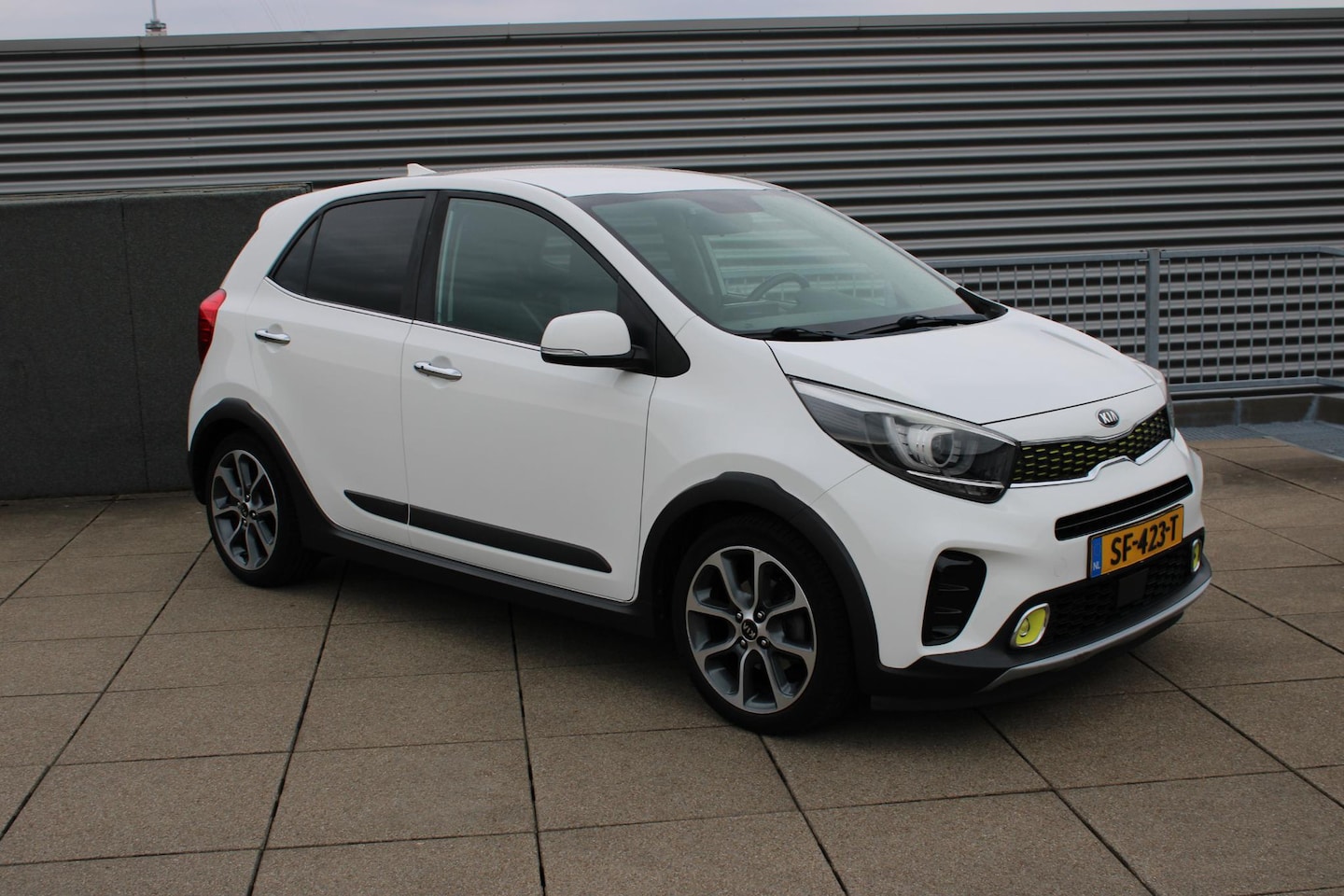 Kia Picanto - 1.0 T-GDI X-Line CCOMPLETE AUTO, 100 PK!!, DEALER ONDERHOUDEN - AutoWereld.nl