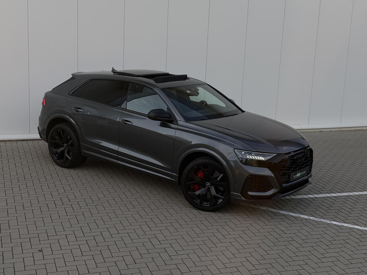 Audi Q8 - 4.0 TFSI RS Q8 quattro | 726 PK | KERAMISCHE REMMEN | DAYTONA GREY | PANO | CARBON | BTW