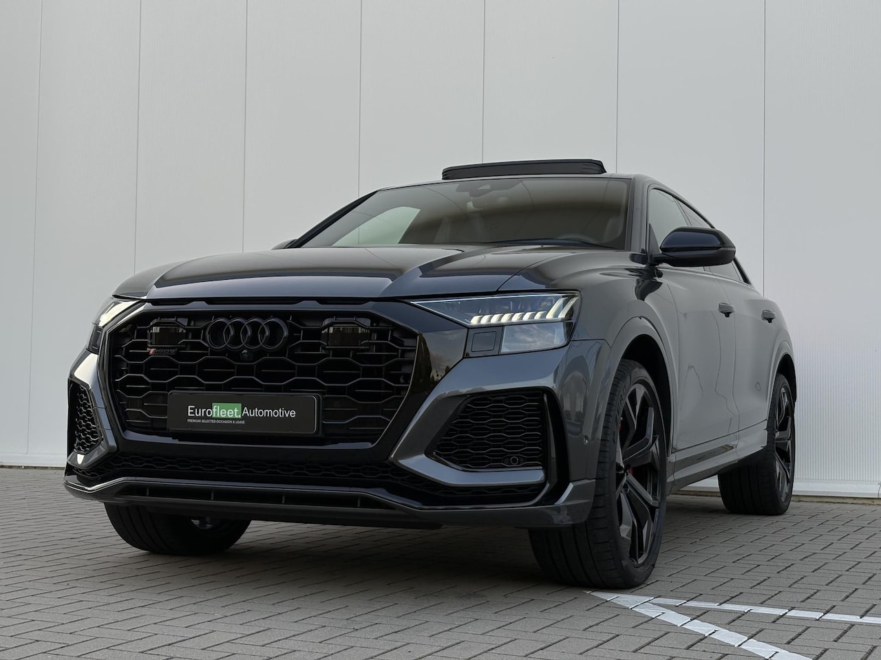 Audi Q8 - 4.0 TFSI RS Q8 quattro | 726 PK | KERAMISCHE REMMEN | DAYTONA GREY | PANO | CARBON | BTW