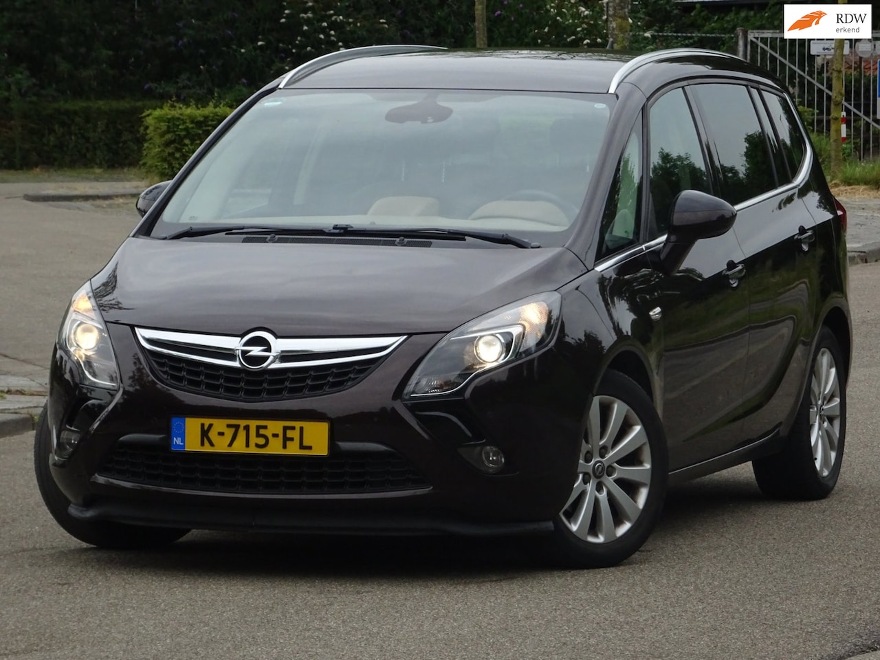 Opel Zafira Tourer - 1.4 Cosmo AIRCO/NAVIGATIE/CRUISE/PDC/APK - AutoWereld.nl