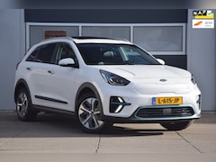 Kia e-Niro - DynamicPlusLine 39 kWh SOH 100%/OPENDAK/STOELVERWARMING/CAMERA