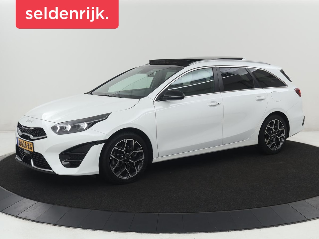 Kia Pro cee'd - 1.5 T-GDI GT-Line | Panoramadak | Trekhaak | Half Leder | Stuur/stoelverwarming | Virtual - AutoWereld.nl