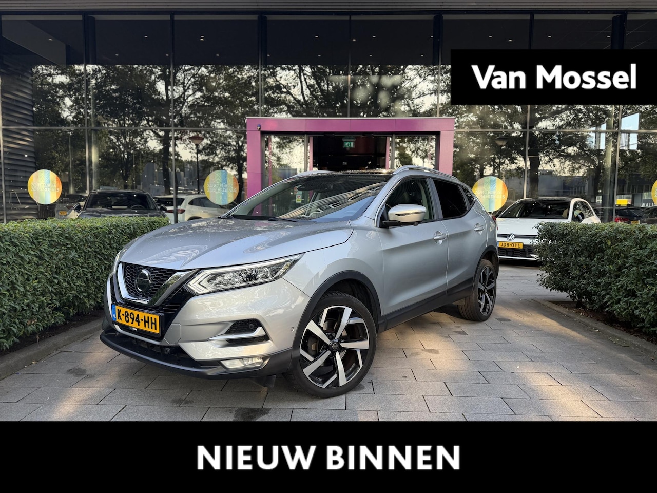 Nissan Qashqai - 1.3 DIG-T Tekna | WORDT VERWACHT | PANORAMADAK | 360 CAMERA | APPLE CARPLAY - ANDROID AUTO - AutoWereld.nl