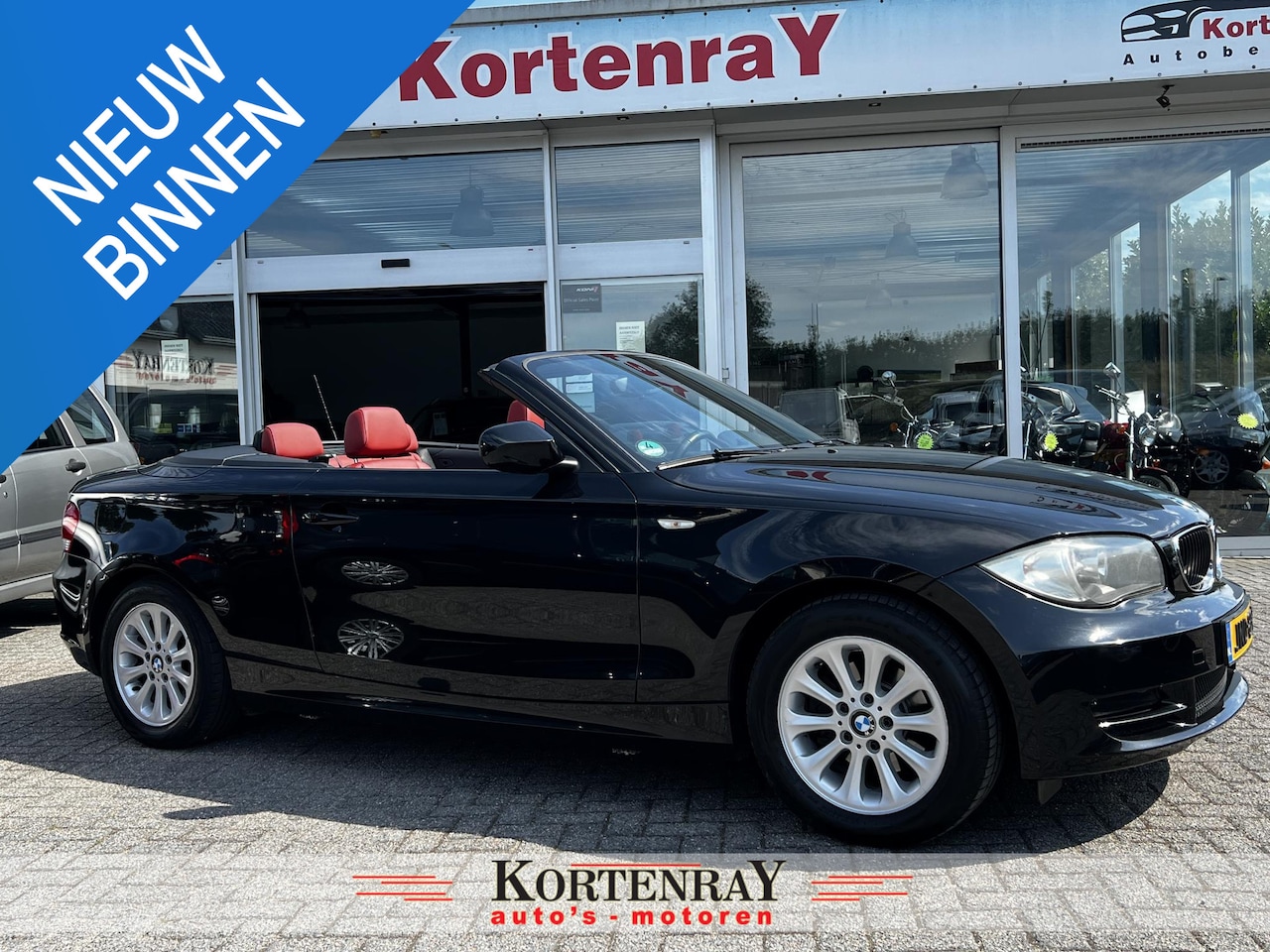 BMW 1-serie Cabrio - 118i High Executive 118i High Executive ,nieuwstaat, en slechts 111348 km gereden - AutoWereld.nl