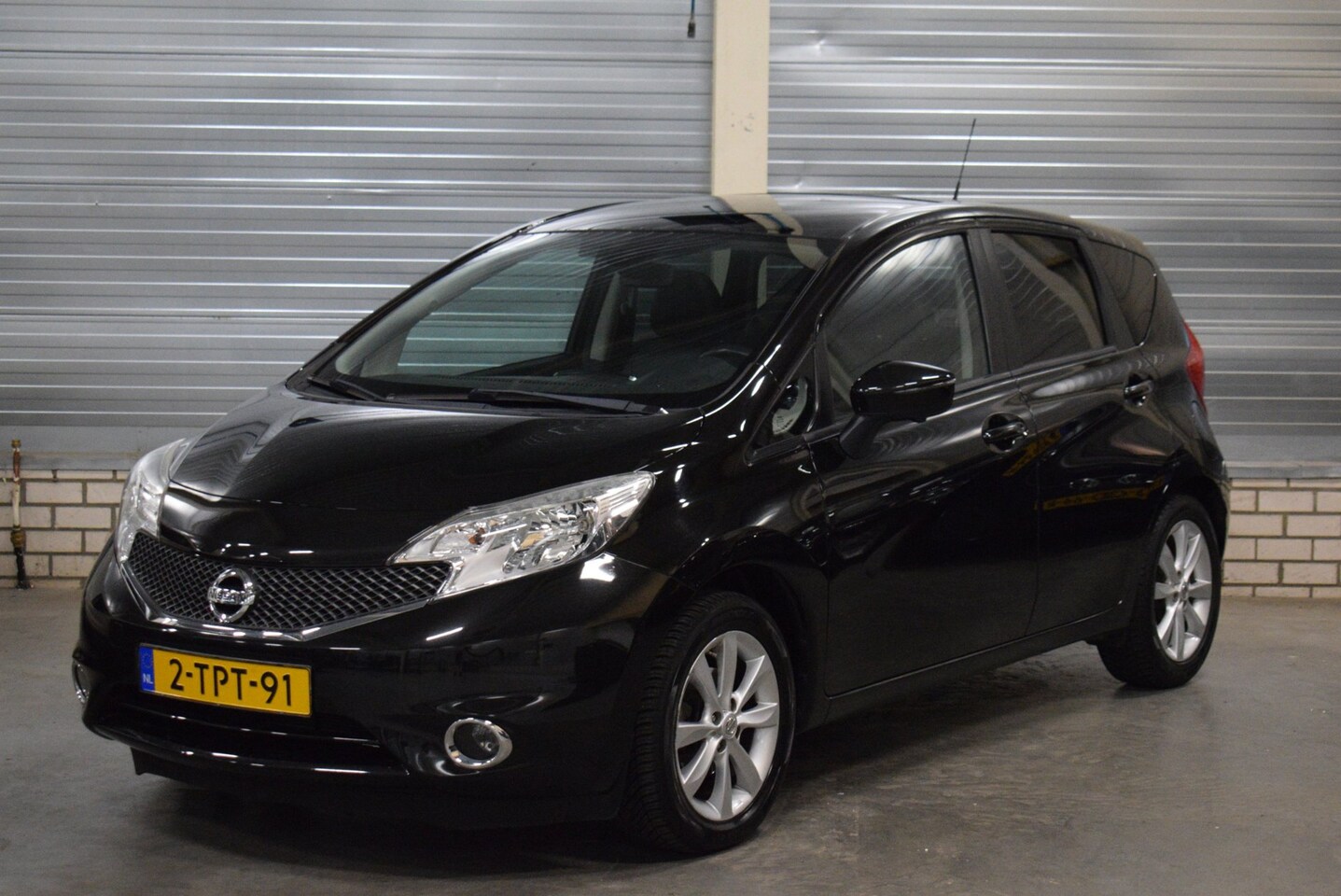 Nissan Note - 1.2 DIG-S Tekna Vol Automaat 46.000KM + Panoramadak|Camera|Climate Control| - AutoWereld.nl
