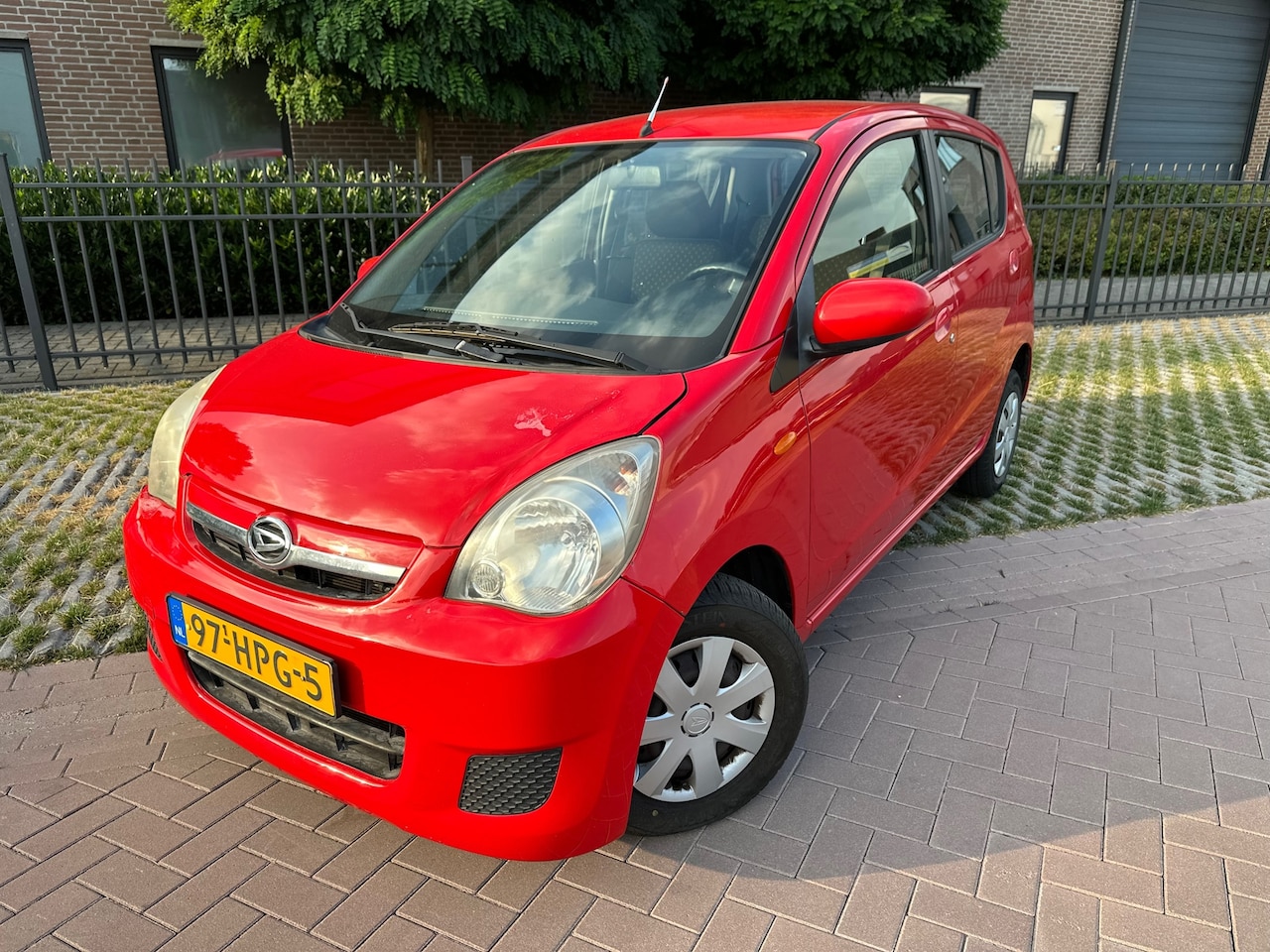 Daihatsu Cuore - MET KOELE AIRCO & APK TOT 01-03-2027! - AutoWereld.nl