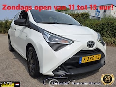 Toyota Aygo - 1.0 VVT-i x-Fun, Airco Nwe APK Juli maand? AKTIE maand
