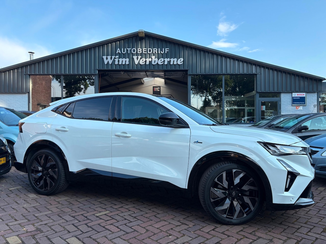 Renault Rafale - 1.2 E-Tech 4x4 plug-in hybrid 300 atelier Alpine 1.2 E-Tech 4x4 plug-in hybrid 300 atelier Alpine - AutoWereld.nl