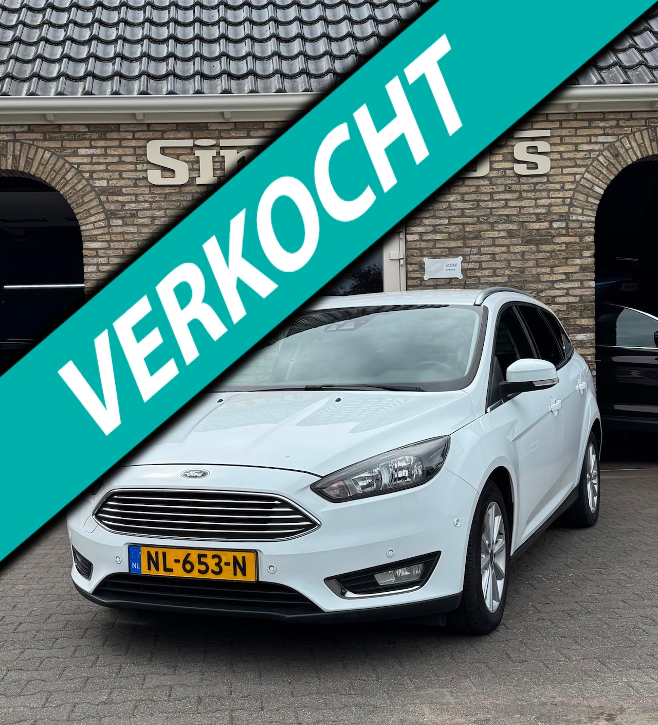 Ford Focus Wagon - 1.0 Titanium Bj 2016 Nette auto - AutoWereld.nl