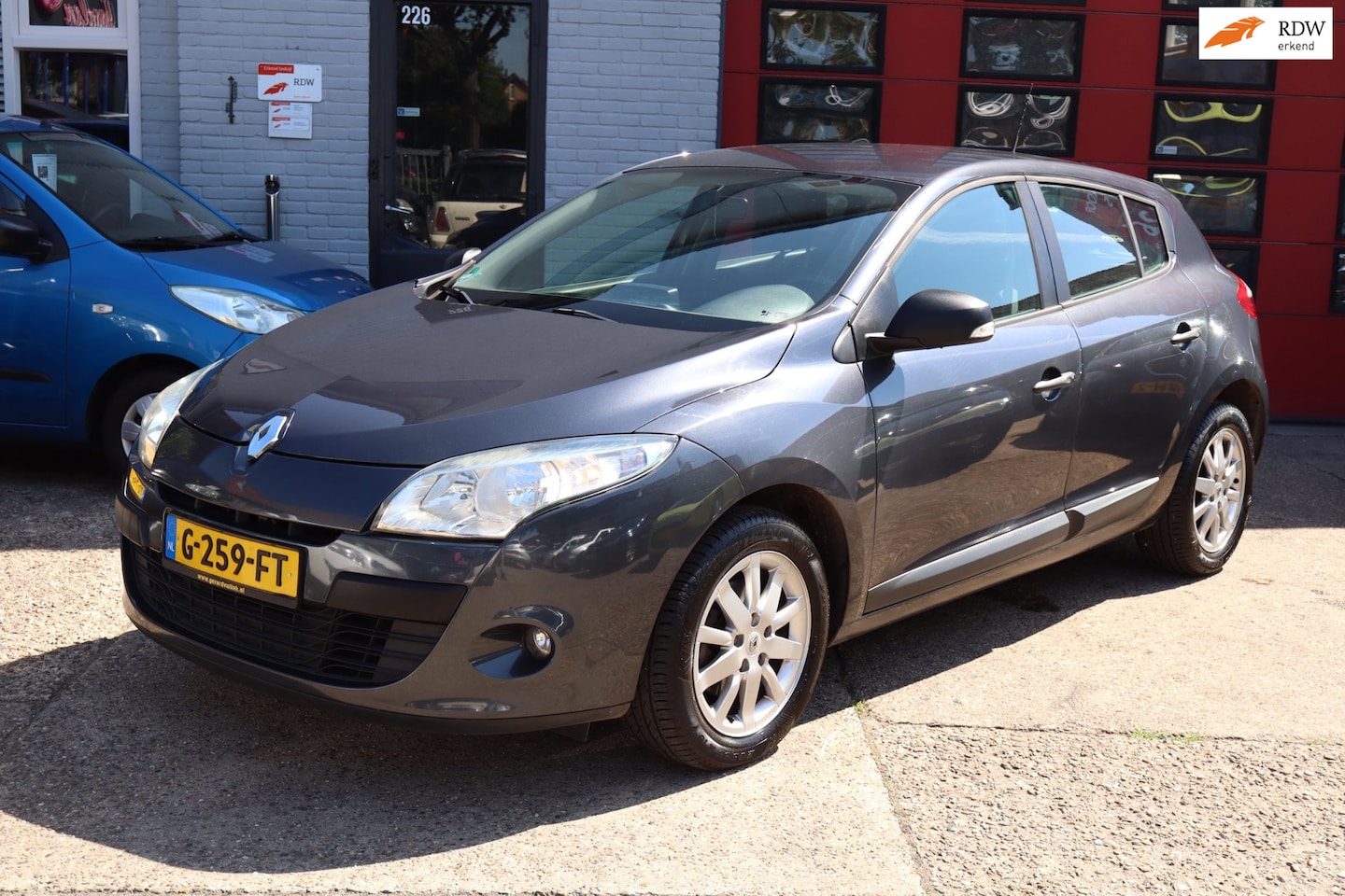 Renault Mégane - 1.6 Expression 1.6 Expression , Navi , LM Velg , Pdc . Stoelverw - AutoWereld.nl