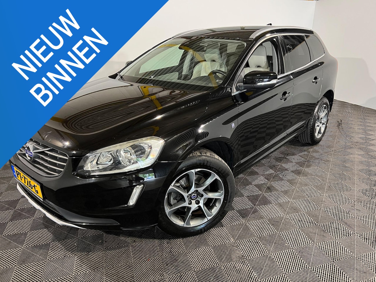 Volvo XC60 - 2.0 D3 FWD Ocean Race 2.0 D3 FWD Ocean Race - AutoWereld.nl