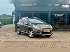 Peugeot 2008 - 1.2 PureTech Allure CarPlay Glazen Dak
