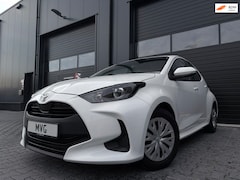 Toyota Yaris - 1.0 VVT-i Comfort|Carplay|Camera|Dealer onderhouden|1e eigenaar|