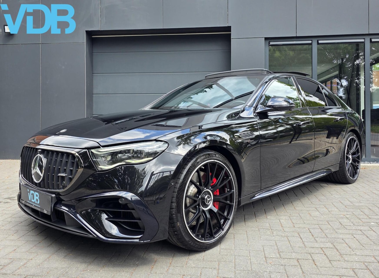 Mercedes-Benz E-klasse - AMG 53 4MATIC+ Night PANO SUPERSCREEN BTW - AutoWereld.nl