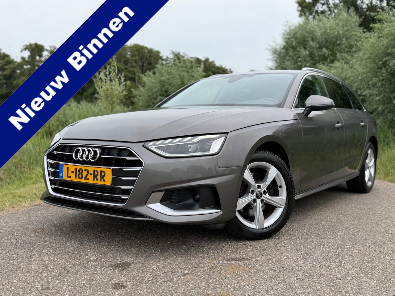 Audi A4 Avant - 35 TFSI Business Edition / Automaat / NL Auto / 1 Eigenaar / Airco / Navi / Stoelverwarmin - AutoWereld.nl