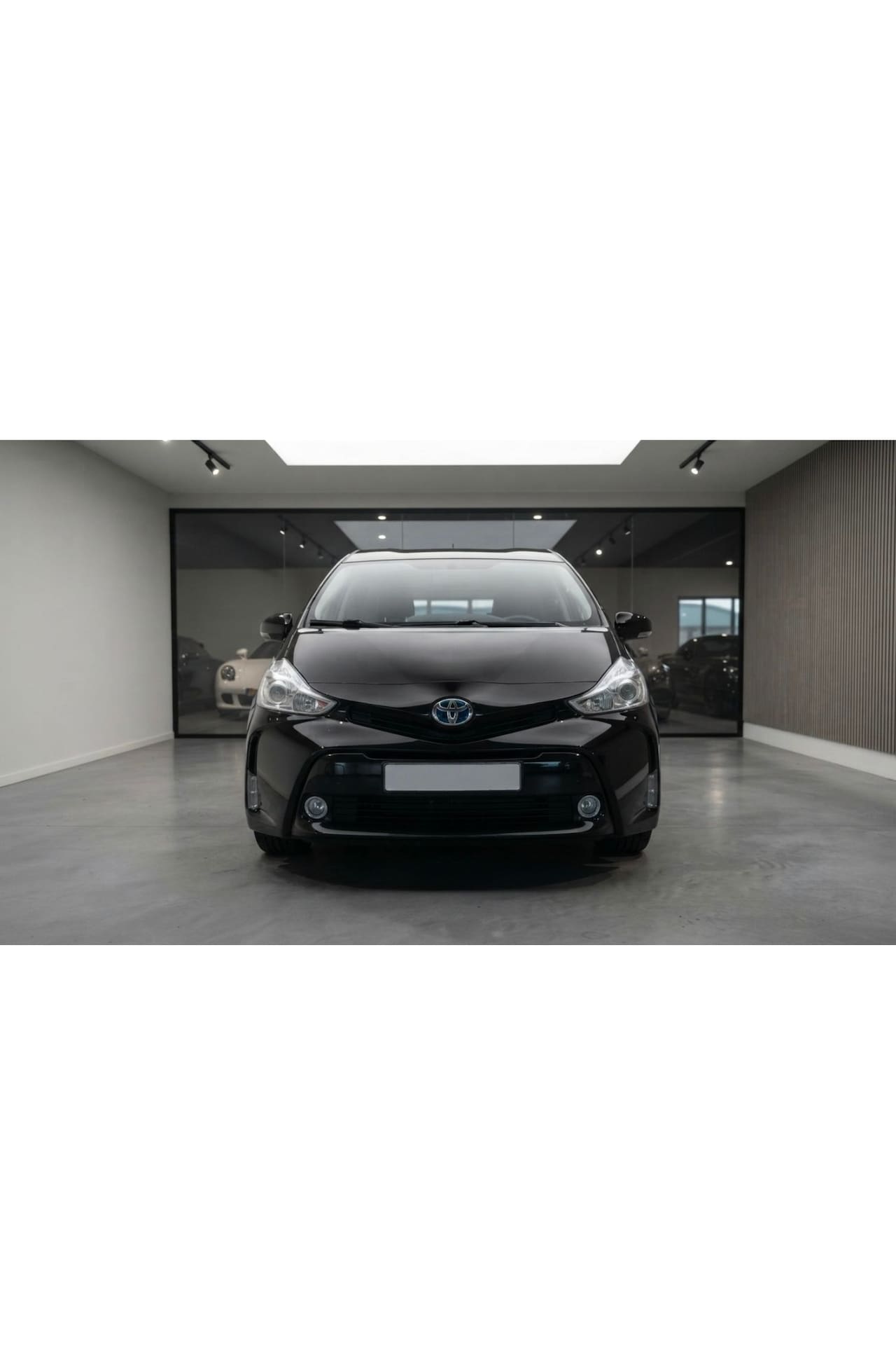 Toyota Prius Wagon - 1.8 Dynamic Business - AutoWereld.nl