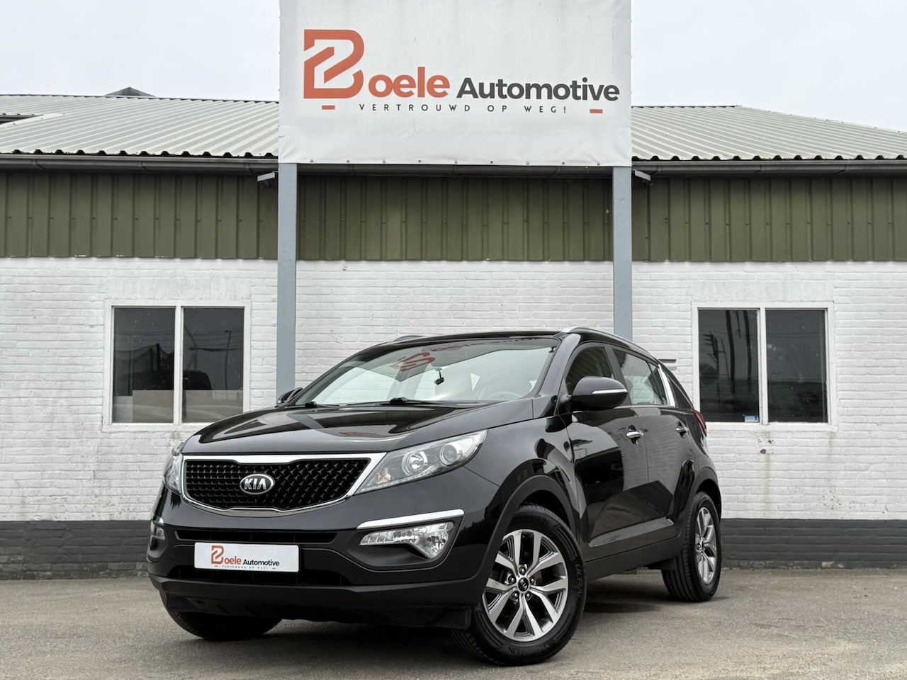 Kia Sportage - 1.6 GDI/ Dealer OH / Facelift / Orig. NL / Trekhaak - AutoWereld.nl