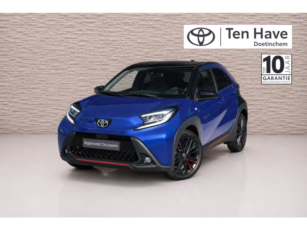 Toyota Aygo X - 1.0 VVT-i S-CVT Premium Automaat | Smart Entry | JBL Audio | LED - AutoWereld.nl